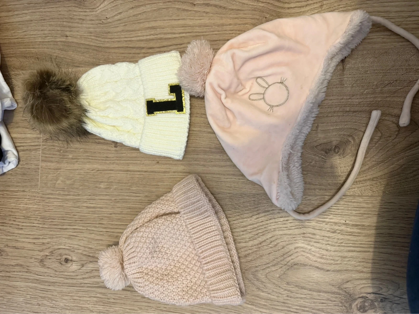 Lot de 3 bonnets